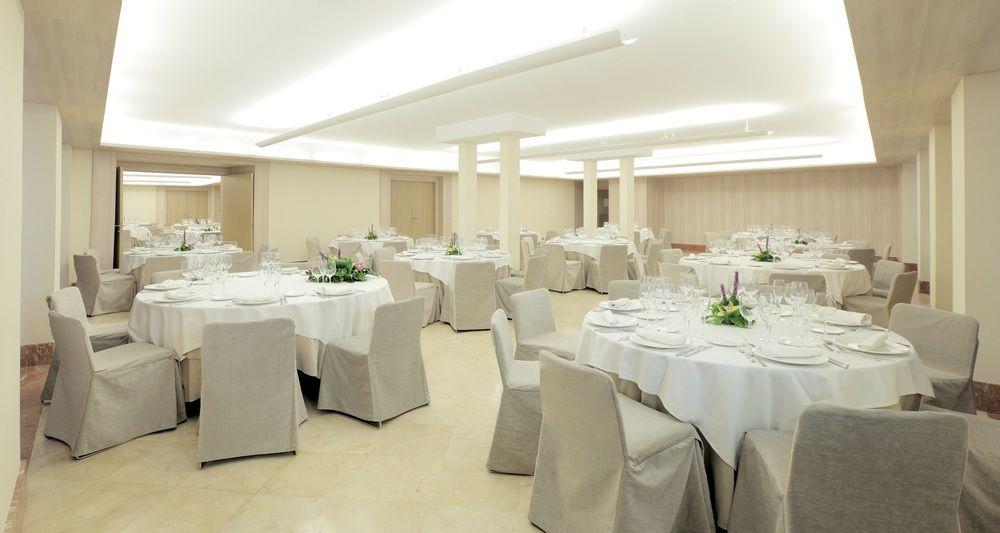 Nh Collection Palacio De Oquendo Hotel Caces