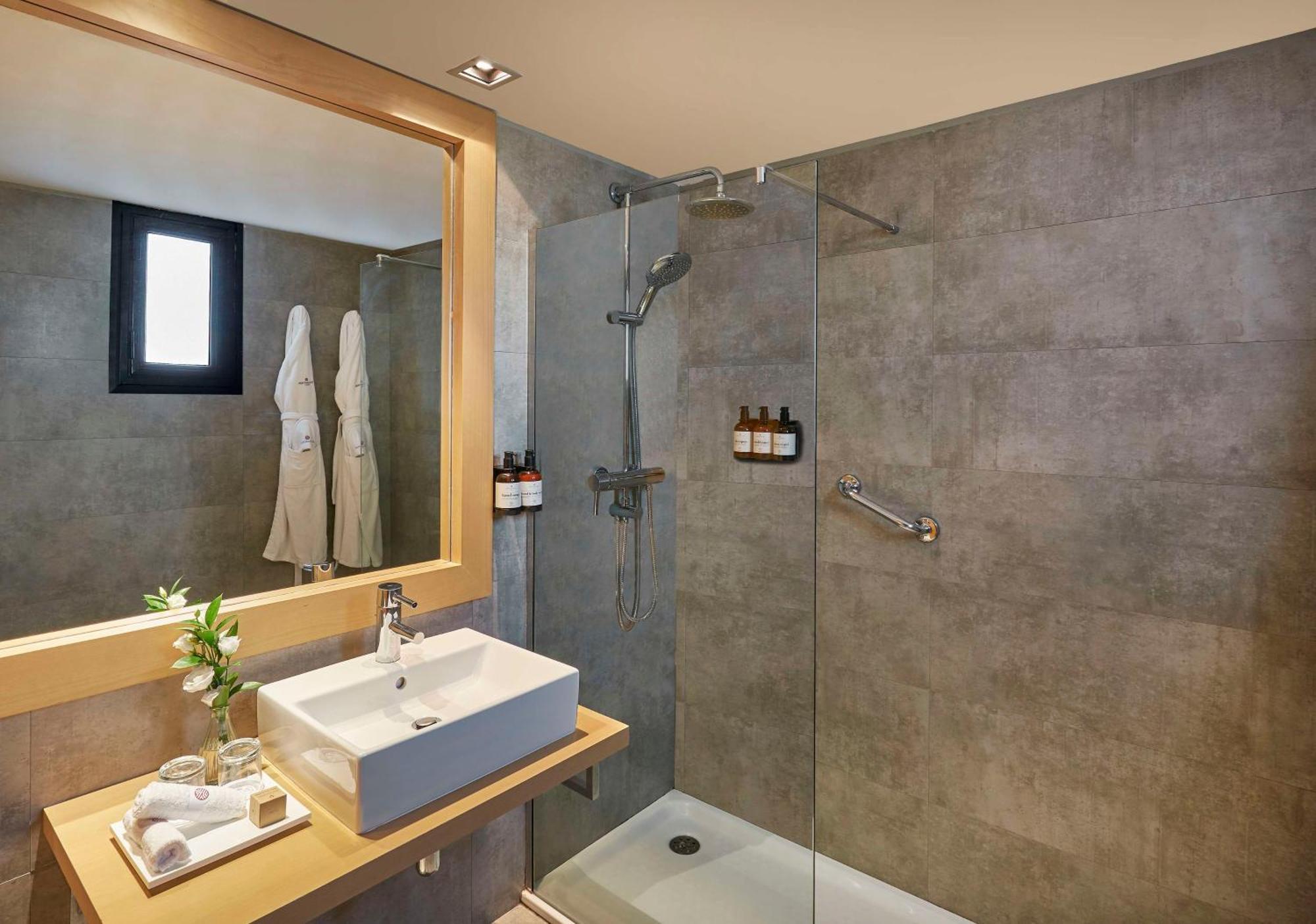 Hotel Nh Collection Palacio De Oquendo Caces