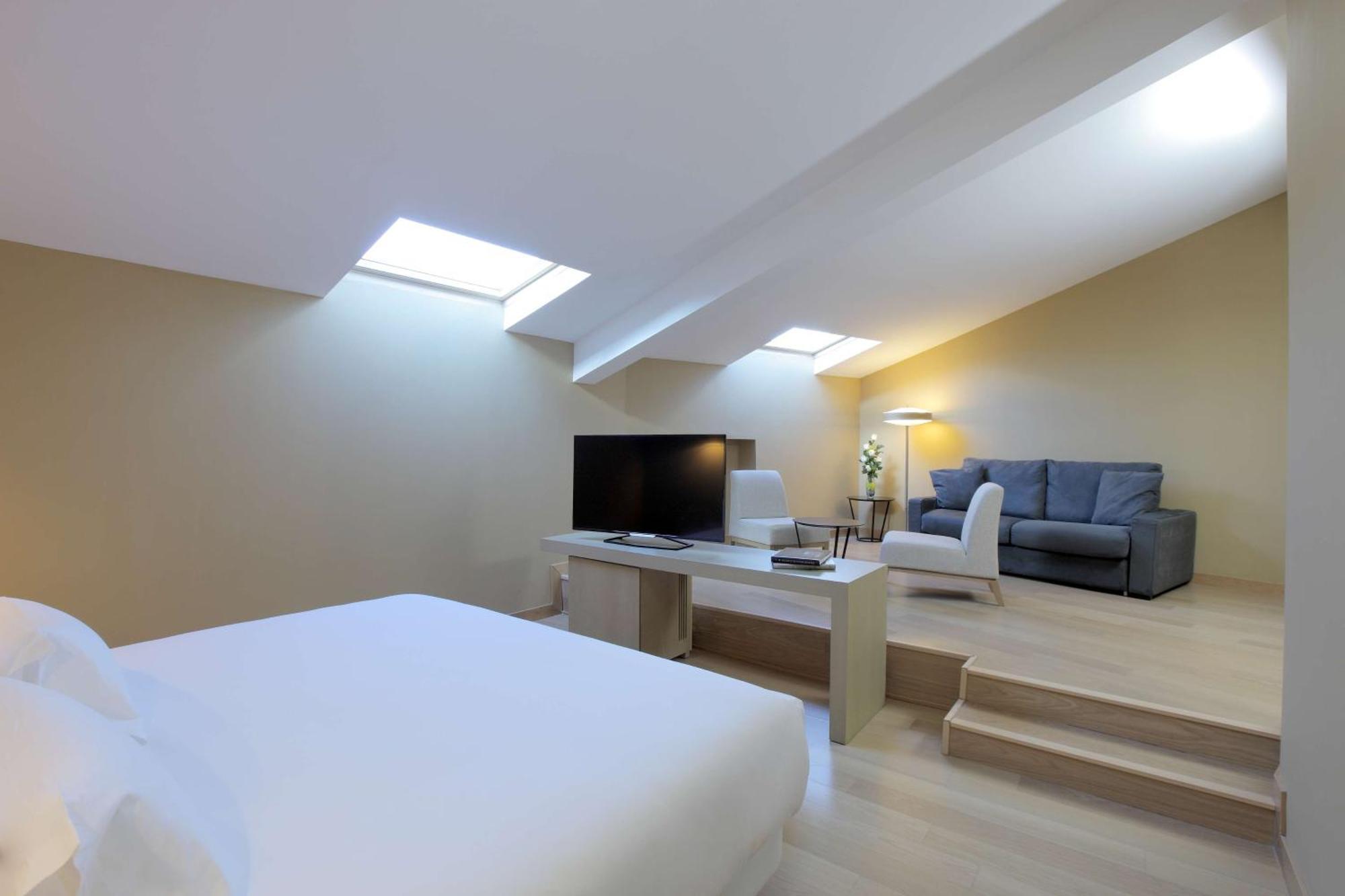 Hotel Nh Collection Palacio De Oquendo Caces