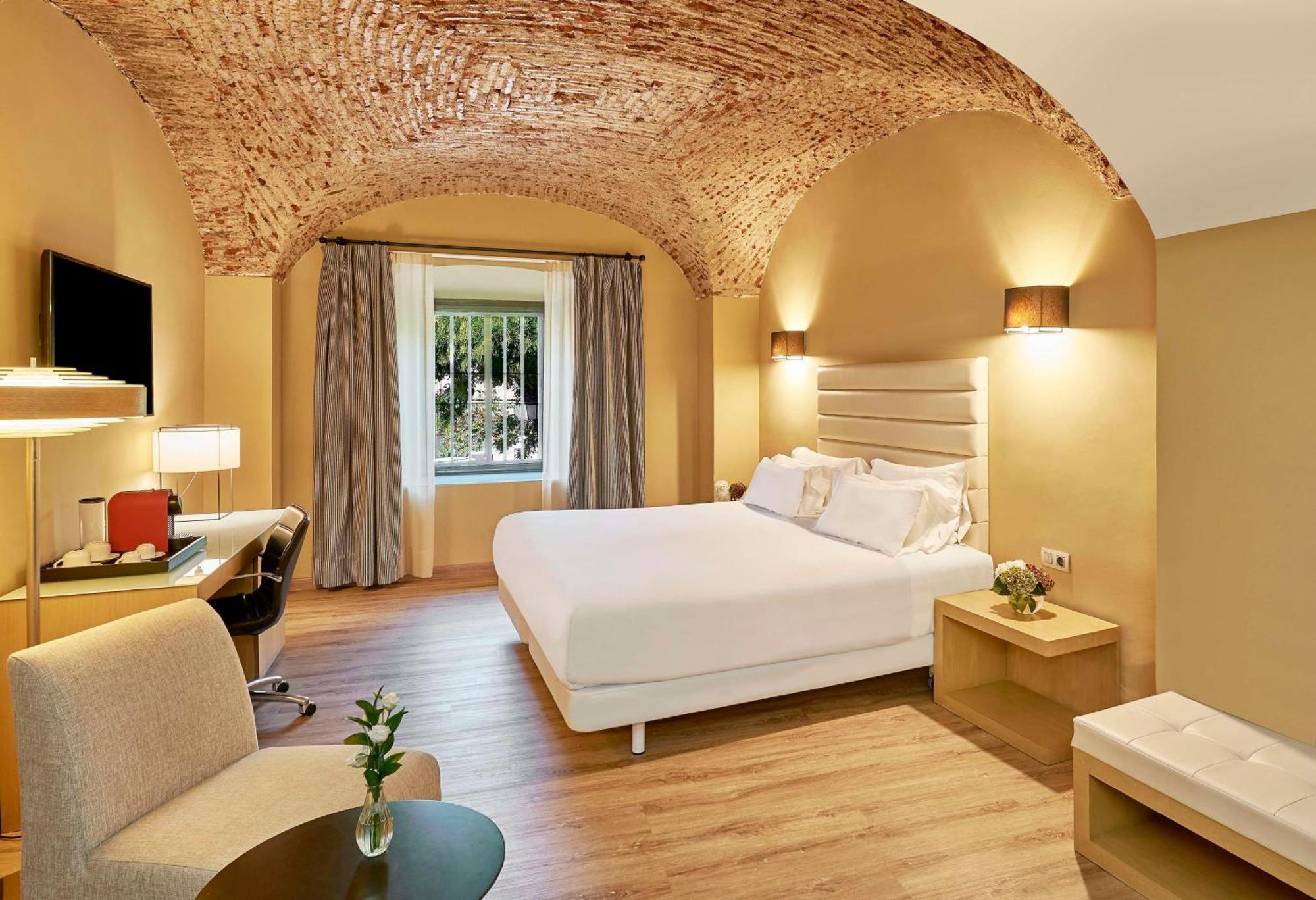 Hotel Nh Collection Palacio De Oquendo Caces