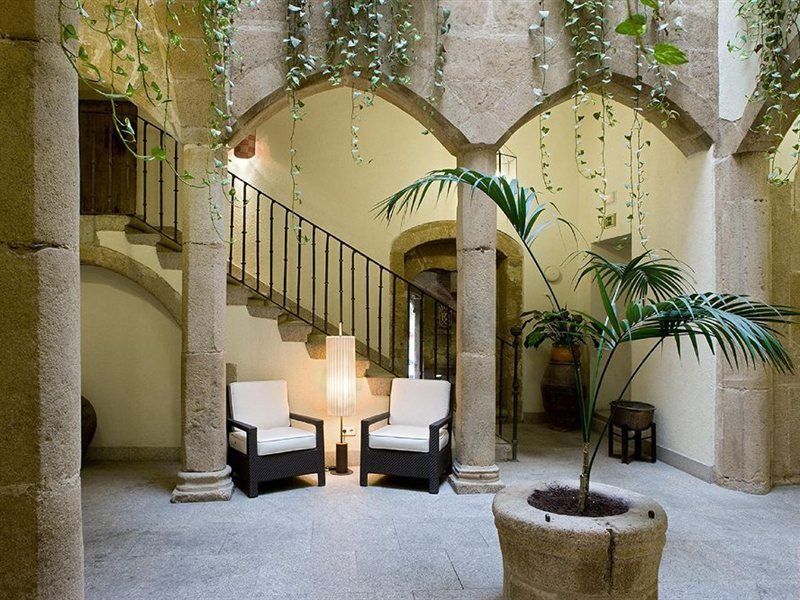 Hotel Nh Collection Palacio De Oquendo 4*